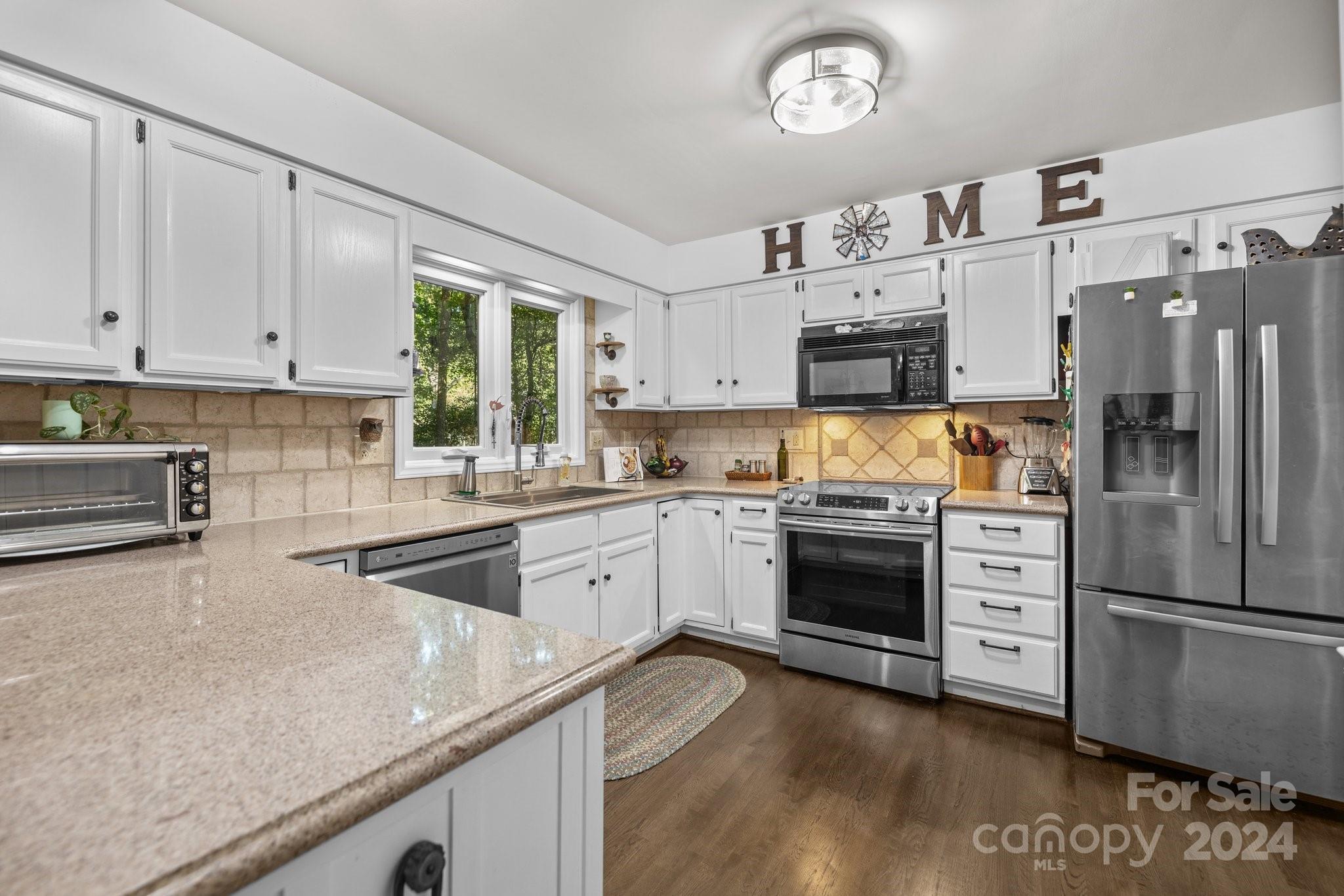 10 Tanglewood Road Clover, SC 29710 - Photo 11 of 48 Gallery Image 11
