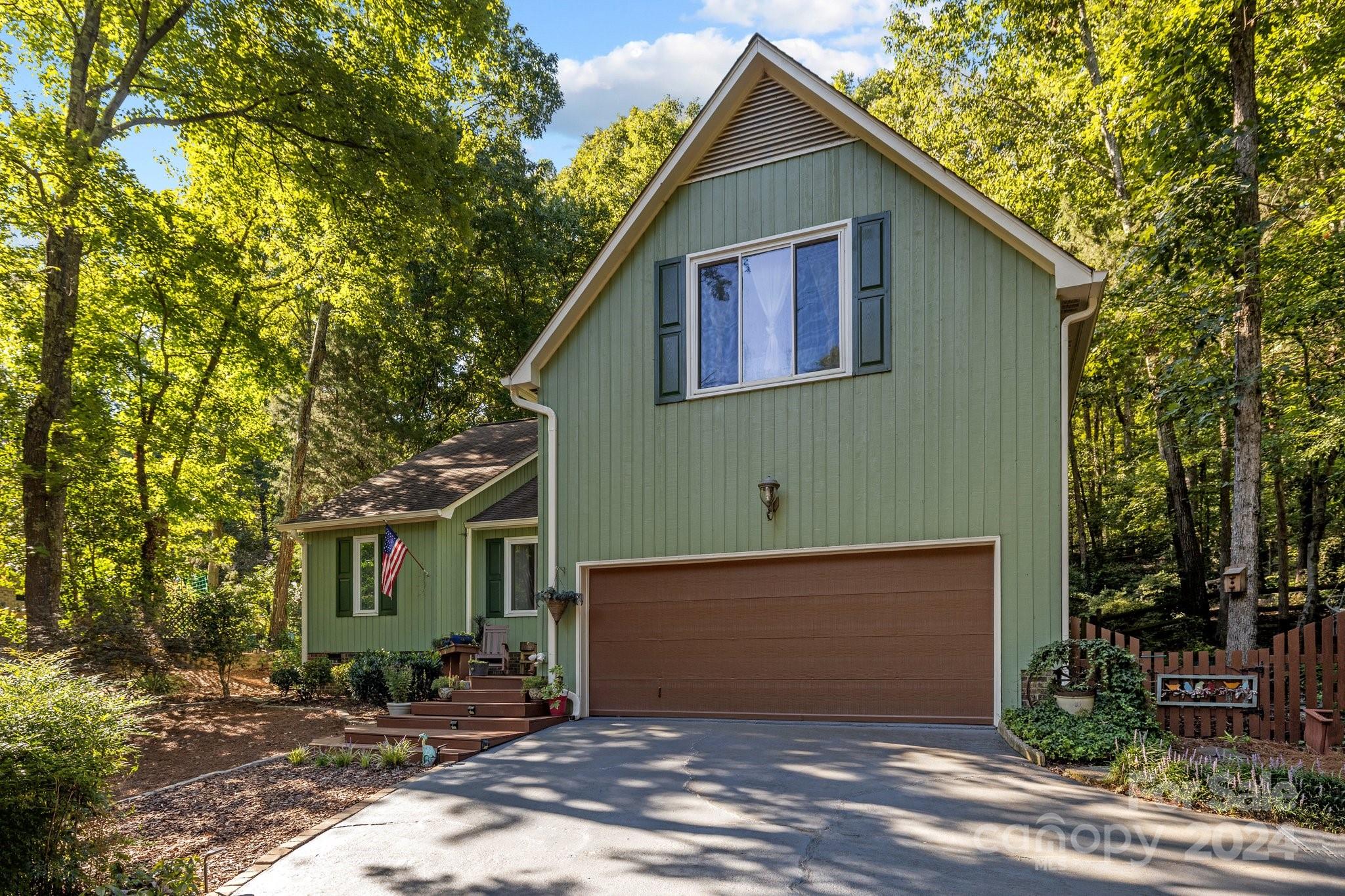 10 Tanglewood Road Clover, SC 29710 - Photo 2 of 48 Gallery Image 2
