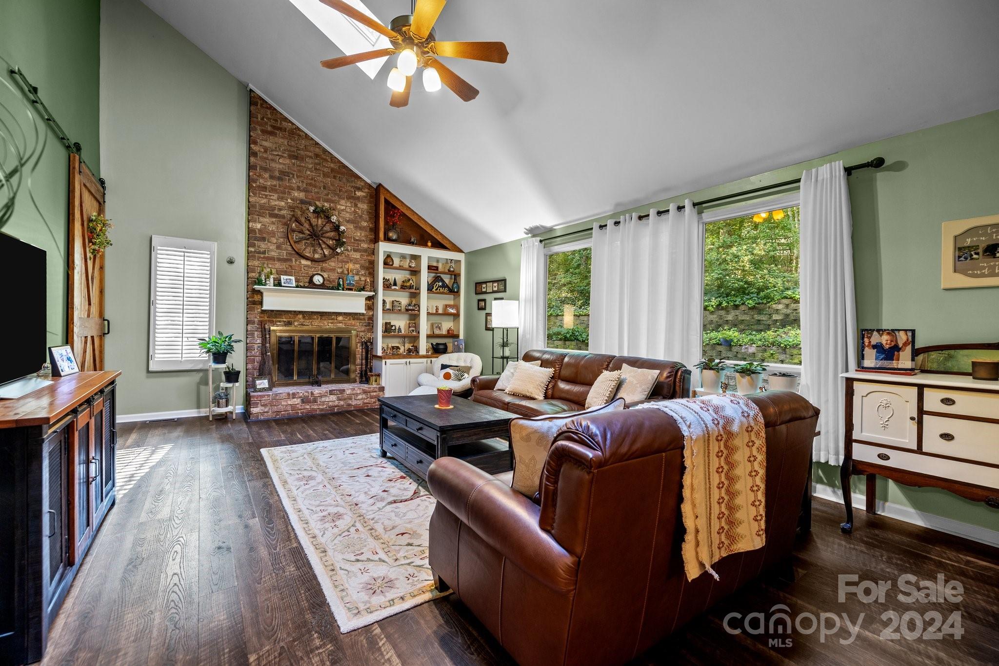 10 Tanglewood Road Clover, SC 29710 - Photo 5 of 48 Gallery Image 5