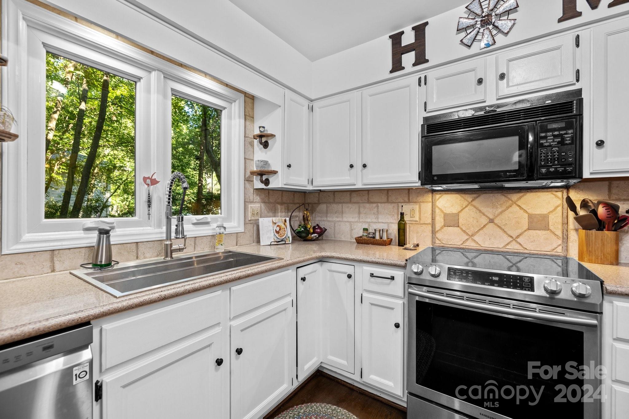 10 Tanglewood Road Clover, SC 29710 - Photo 10 of 48 Gallery Image 10
