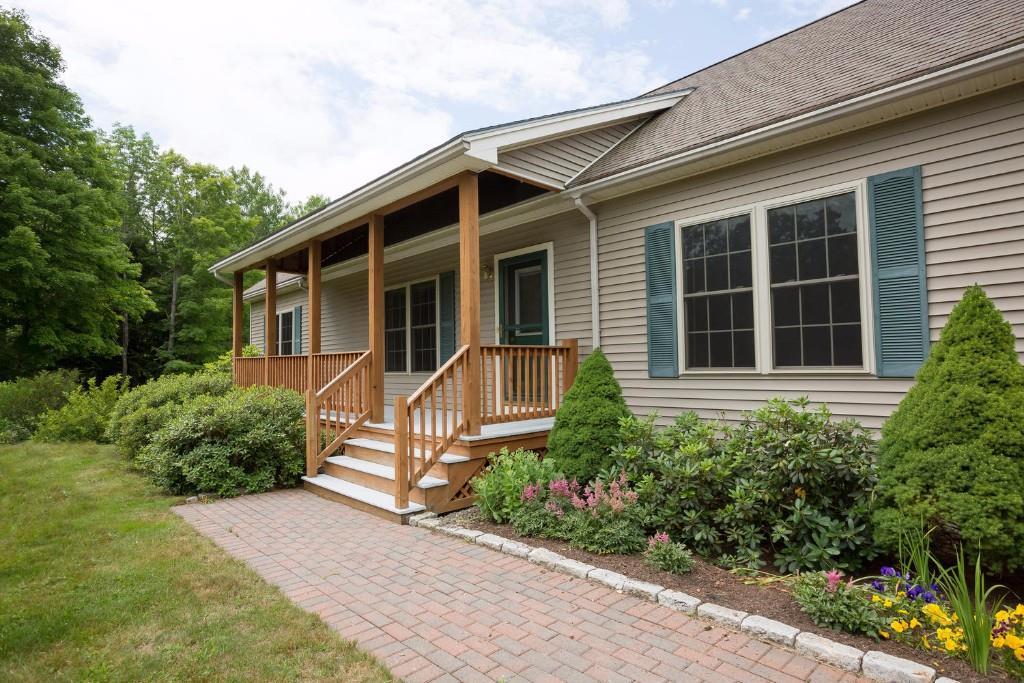 304 West Pownal Road North Yarmouth, ME 04097 - Photo 3 of 35 Photo