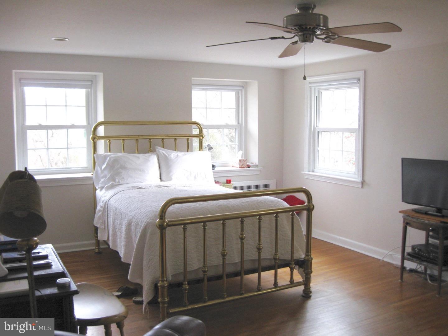 216 Williamsburg Road Ardmore, PA 19003 - Photo 15 of 24 Gallery Image 15