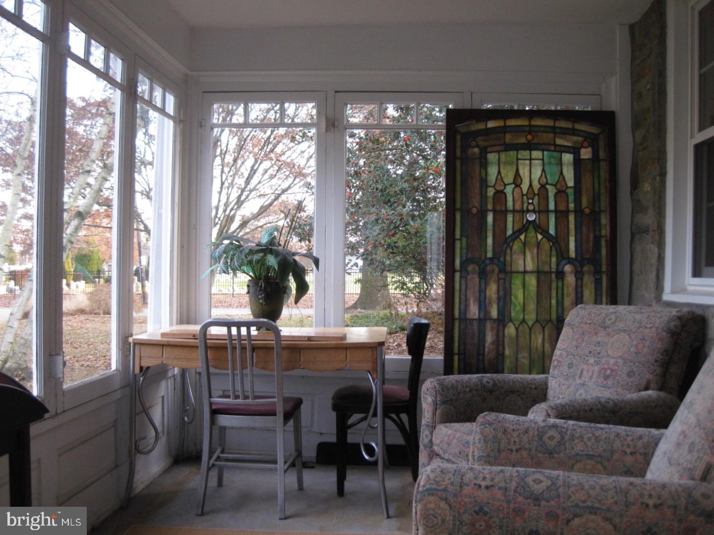 216 Williamsburg Road Ardmore, PA 19003 - Photo 3 of 24 Gallery Image 3