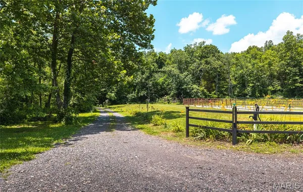 $749,999 | 1039 Highway NN, Ironton, MO 63650