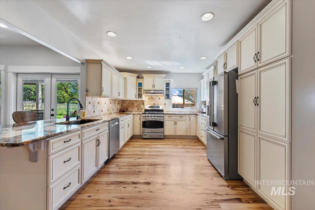 5410 West Beacon Light Road Eagle, ID 83616 - Photo 6 of 50