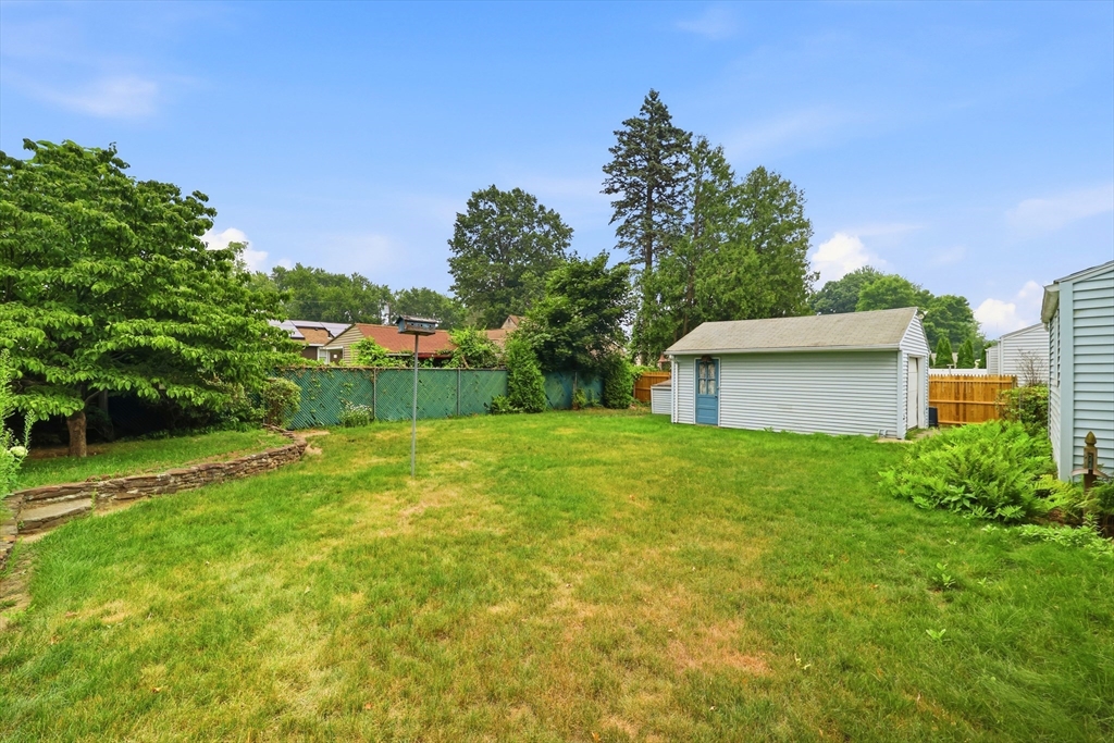 23 Steuben Street Springfield, MA 01151 - Photo 27 of 28 Gallery Image 27