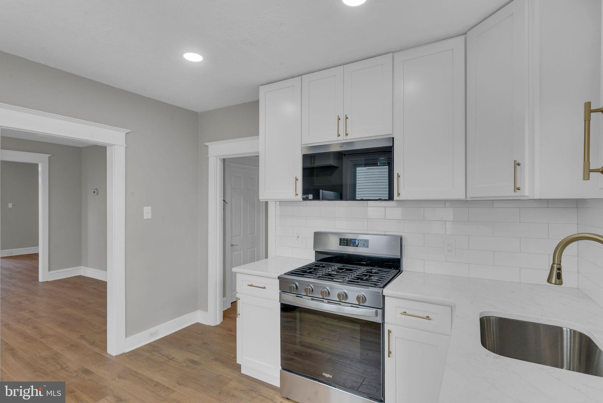 17 East Waverly Road Wyncote, PA 19095 - Photo 11 of 24