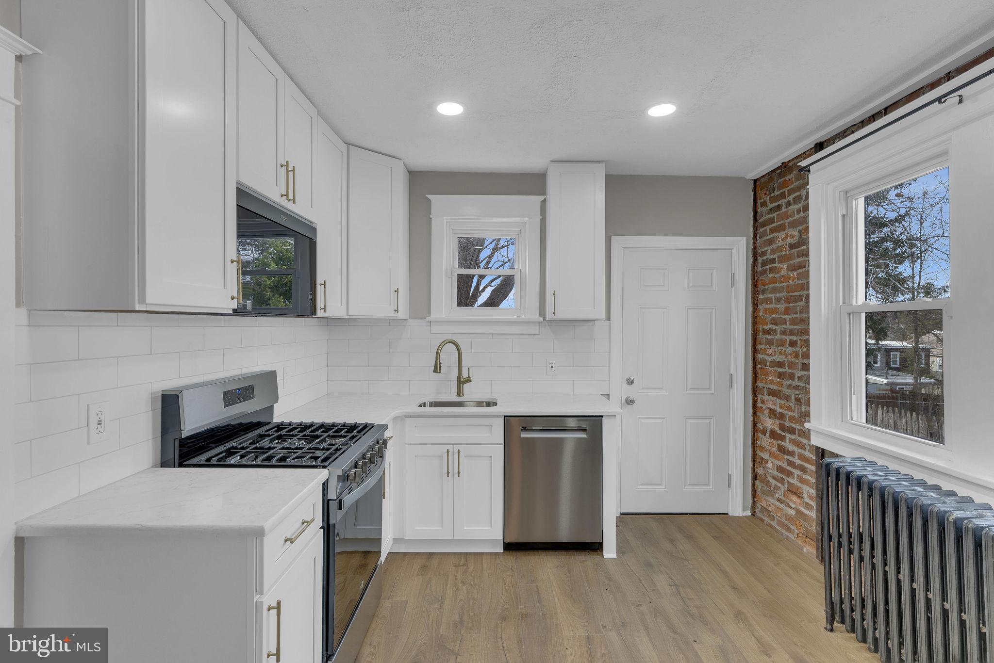 17 East Waverly Road Wyncote, PA 19095 - Photo 10 of 24