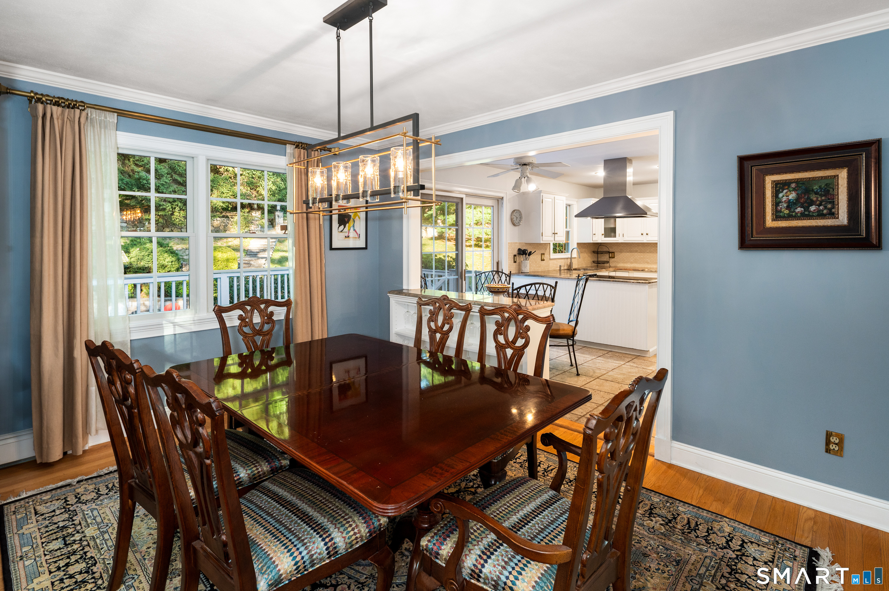 89 Eastover Road Stamford, CT 06905 - Photo 9 of 36