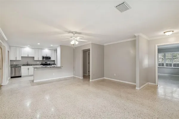 $480,000 | 308 Brentwood Drive, Unit 33617, Temple Terrace, FL 33617