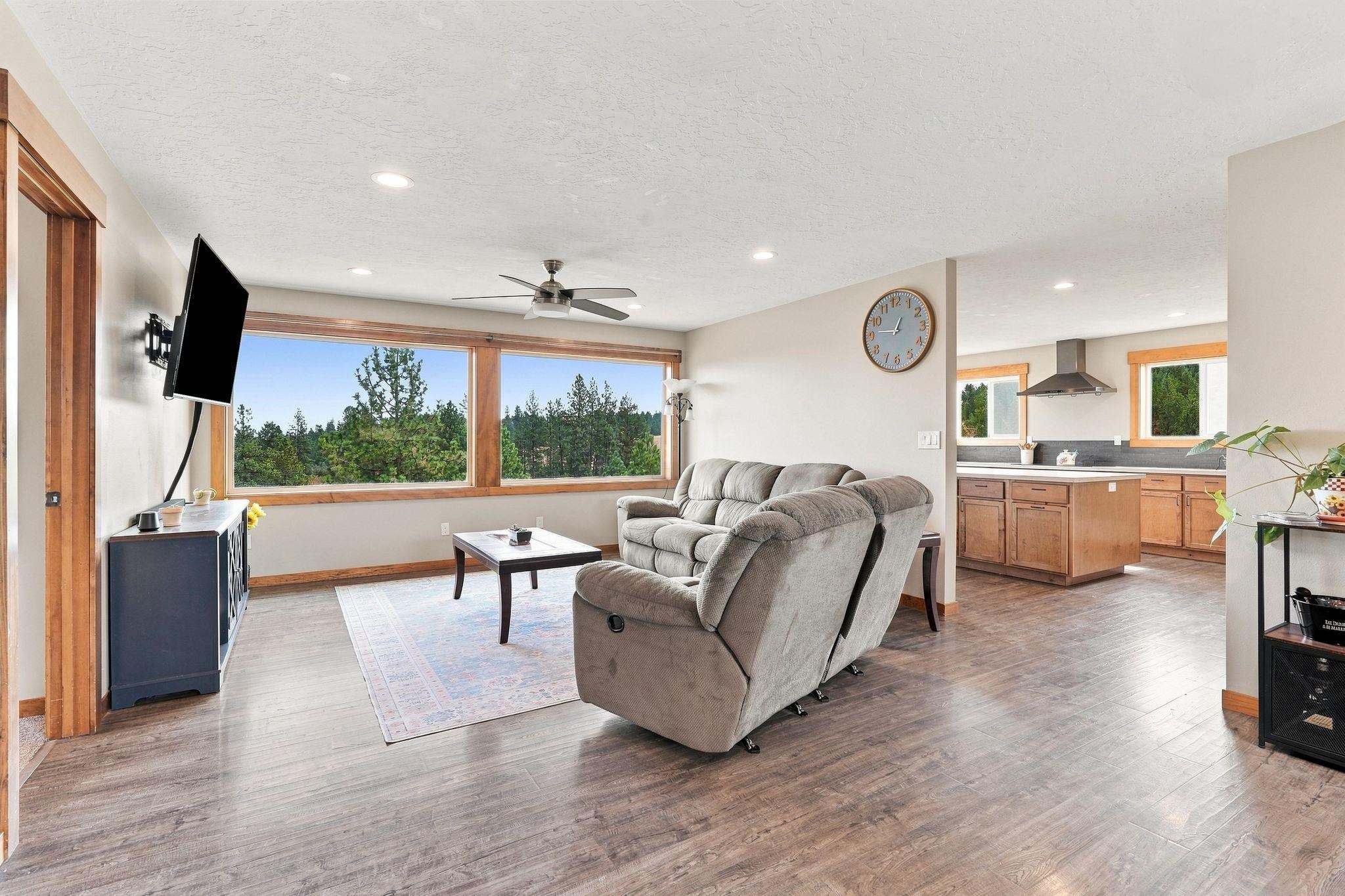 36701 Hart Road Davenport, WA 99122 - Photo 9 of 49 Gallery Image 9