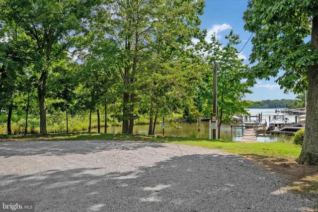 $680,000 | 1718 Millstone Drive, Edgewater, MD 21037