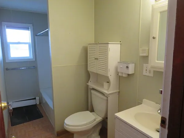 $1,900 | 101 Princeton Street, Unit 2, New Bedford, MA 02745