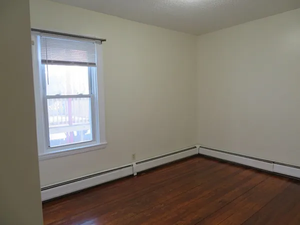 $1,900 | 101 Princeton Street, Unit 2, New Bedford, MA 02745