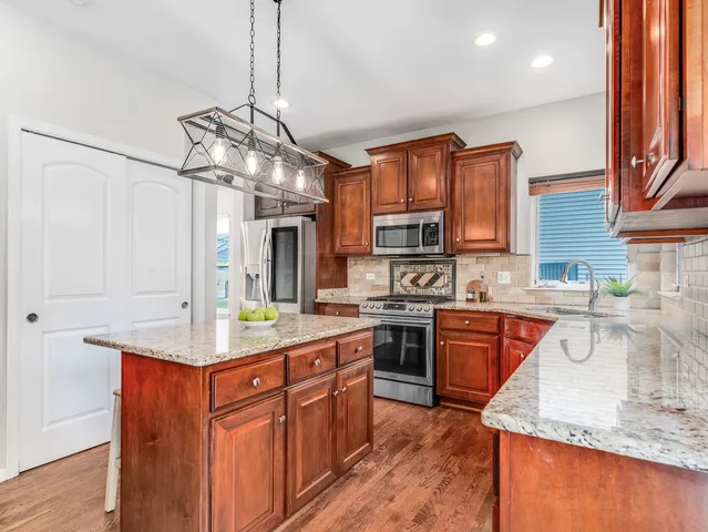 $625,000 | 13002 Staggs Leap Trail, Plainfield, IL 60585