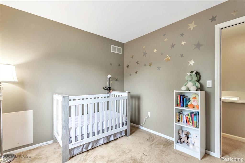 41272 Village Lake Road Novi, MI 48375 - Photo 19 of 56