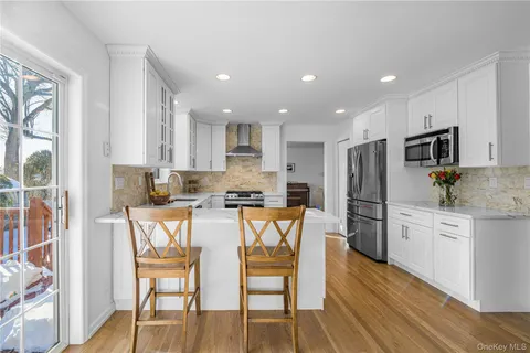 $899,000 | 209 Neuton Avenue, Rye Brook, NY 10573