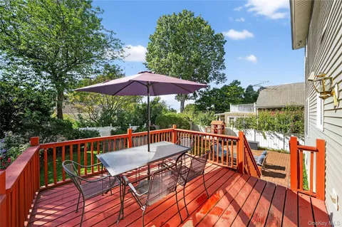$899,000 | 209 Neuton Avenue, Rye Brook, NY 10573