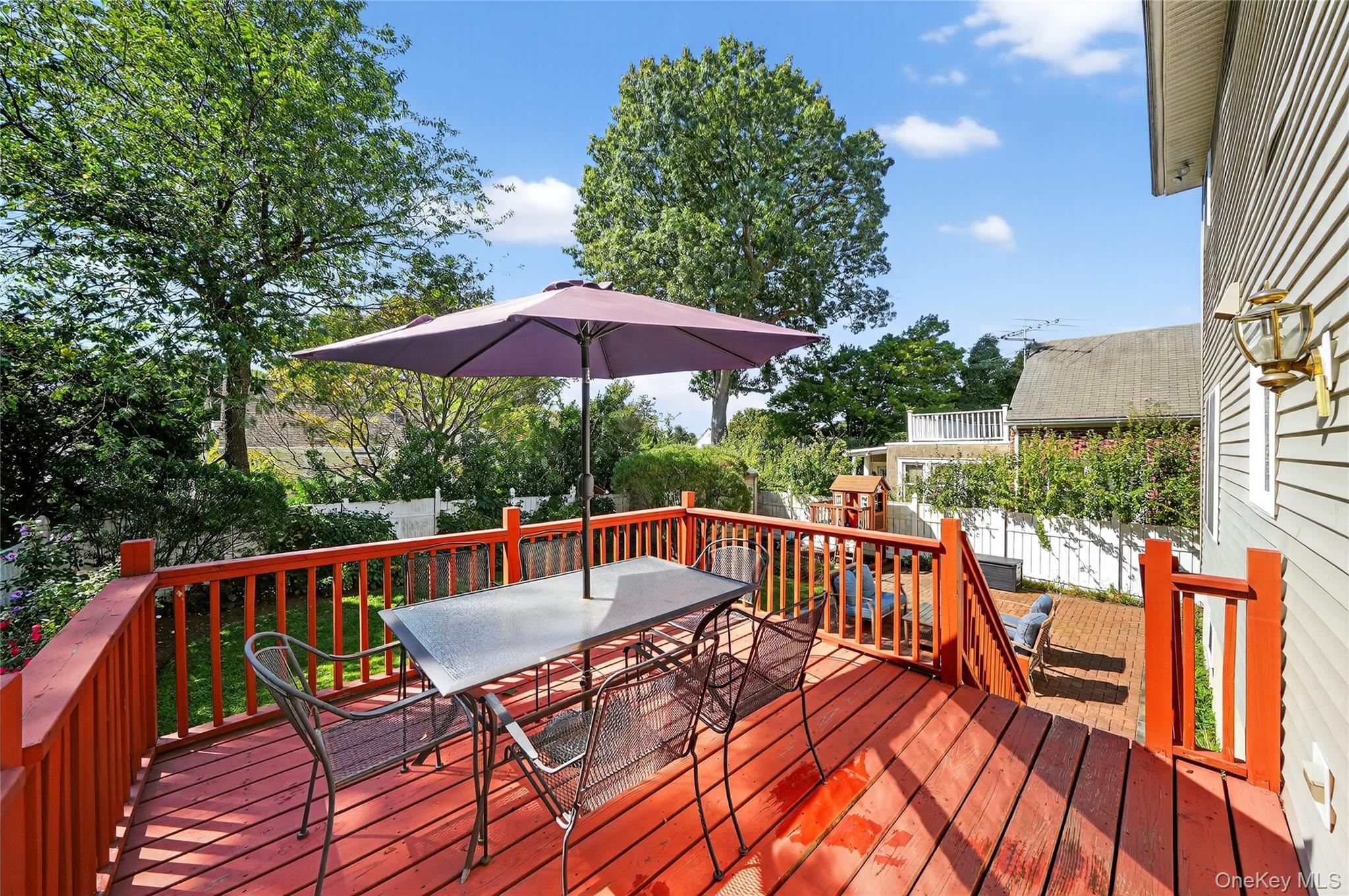 209 Neuton Avenue Rye Brook, NY 10573 - Photo 24 of 32