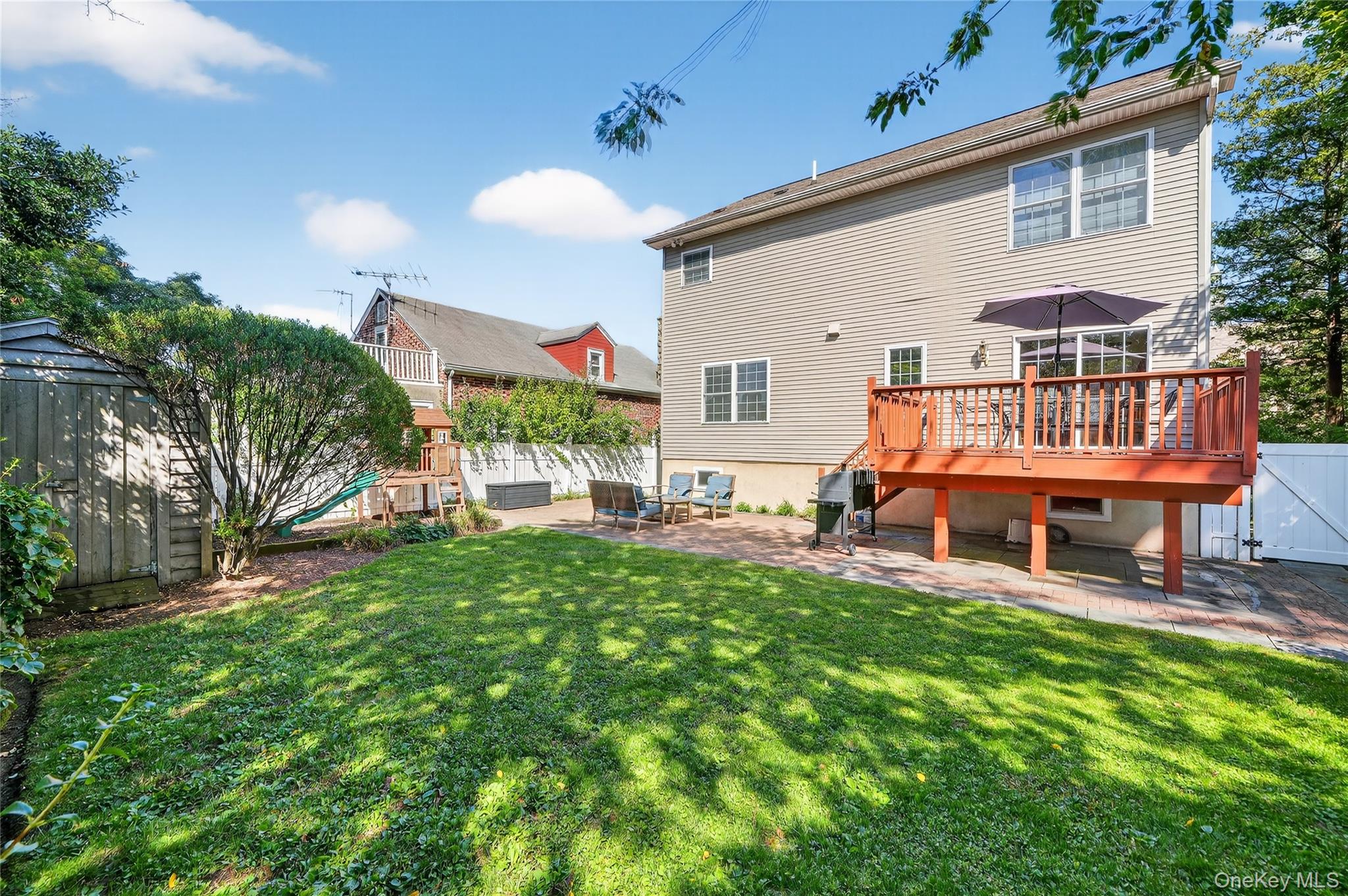 209 Neuton Avenue Rye Brook, NY 10573 - Photo 27 of 32