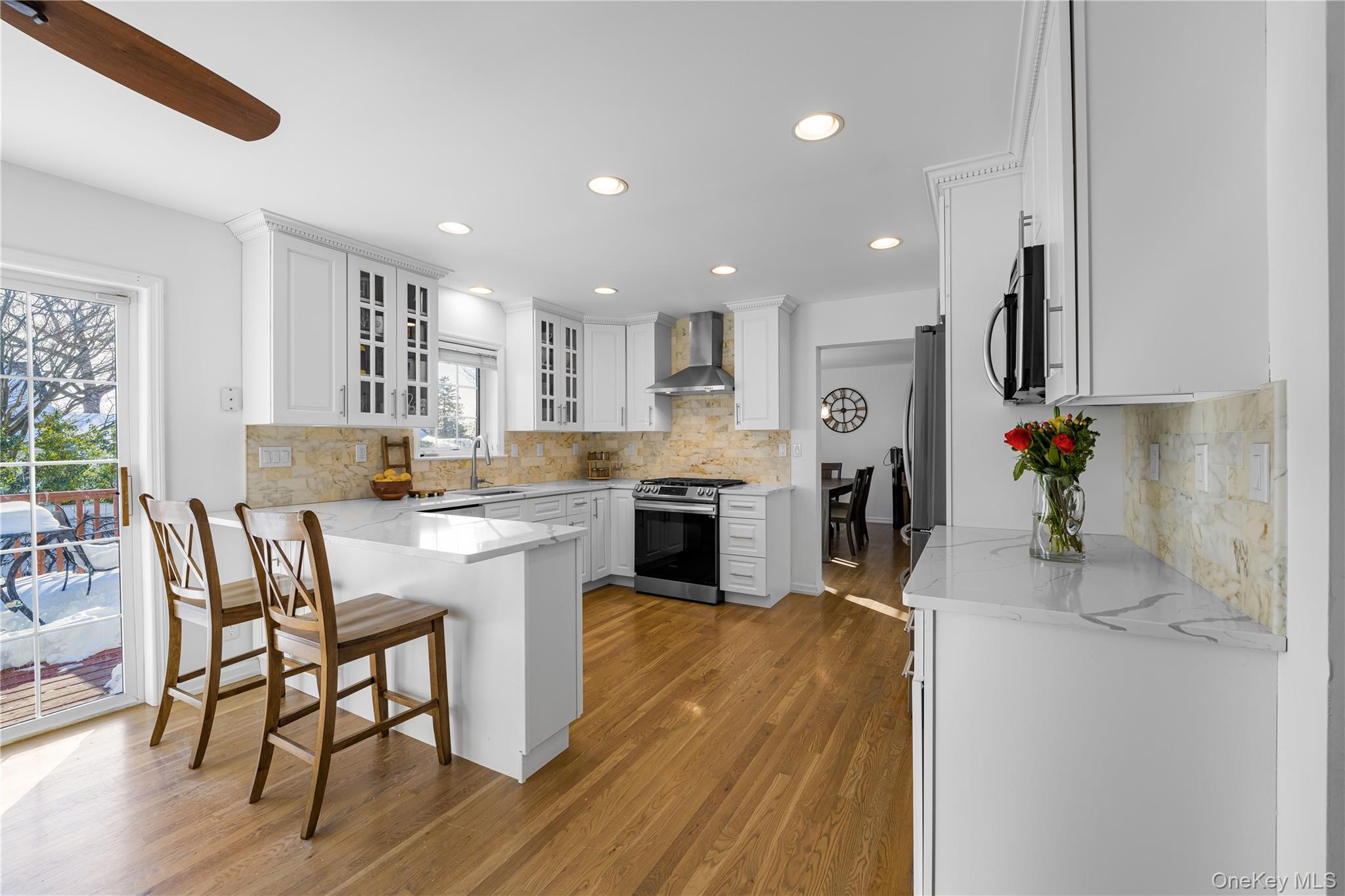 209 Neuton Avenue Rye Brook, NY 10573 - Photo 8 of 32