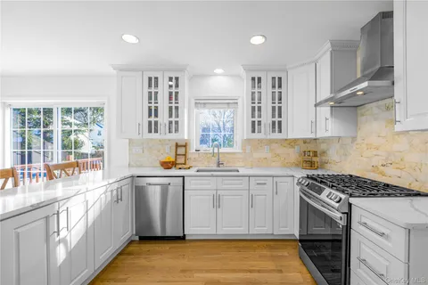 $899,000 | 209 Neuton Avenue, Rye Brook, NY 10573
