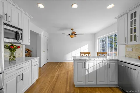 $899,000 | 209 Neuton Avenue, Rye Brook, NY 10573