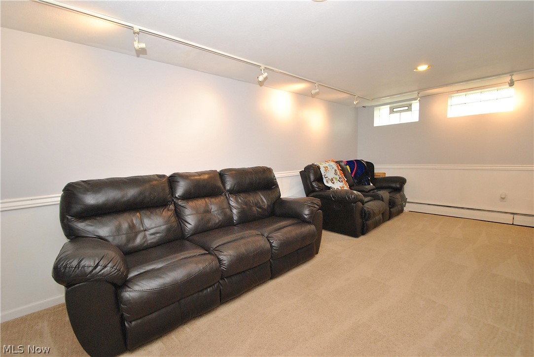 30200 Powell Road Willowick, OH 44095 - Photo 5 of 33