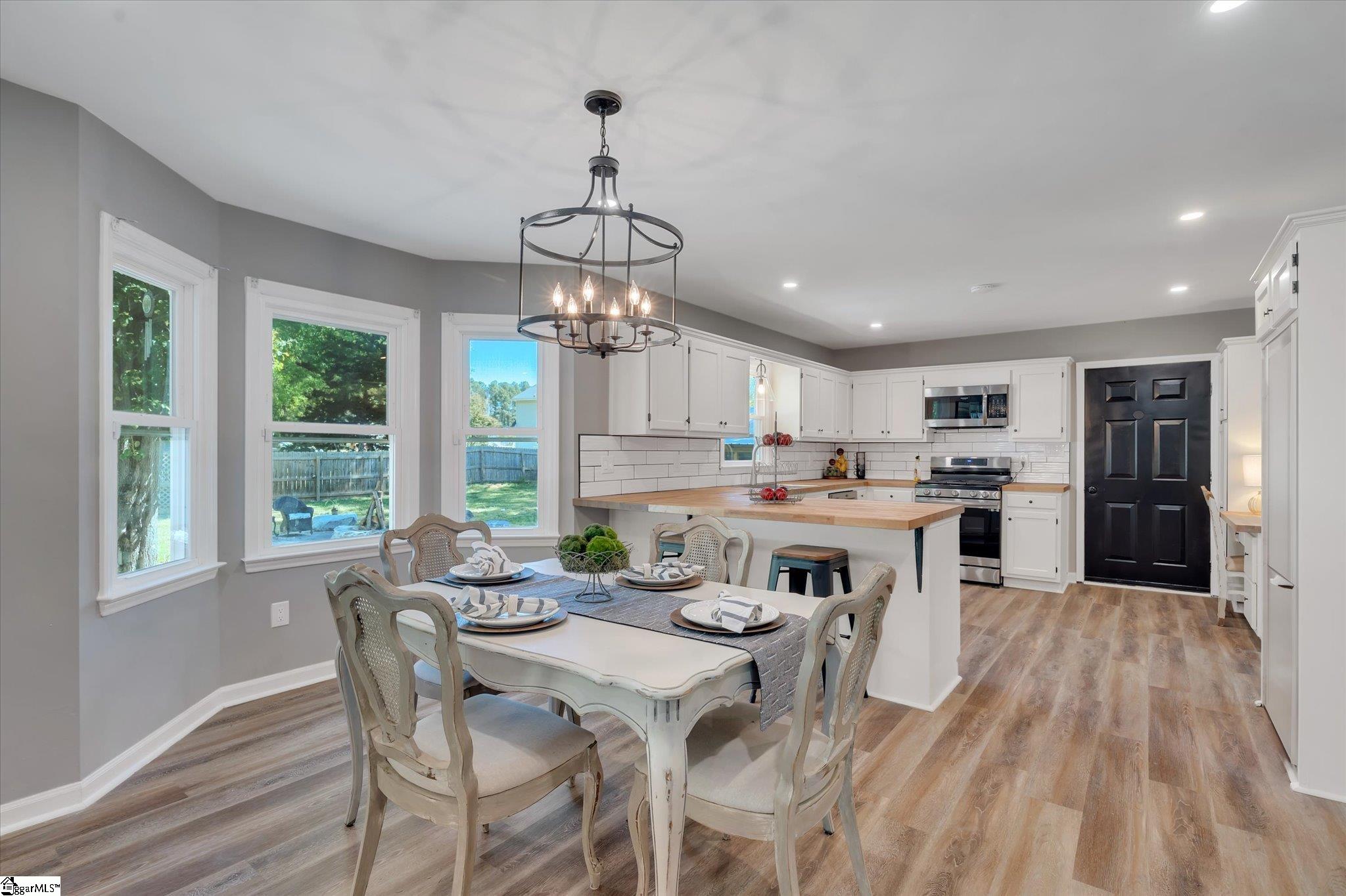66 Cain Road Laurens, SC 29360 - Photo 8 of 35