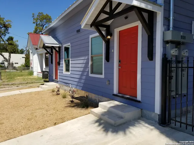 a view of a house with a tub