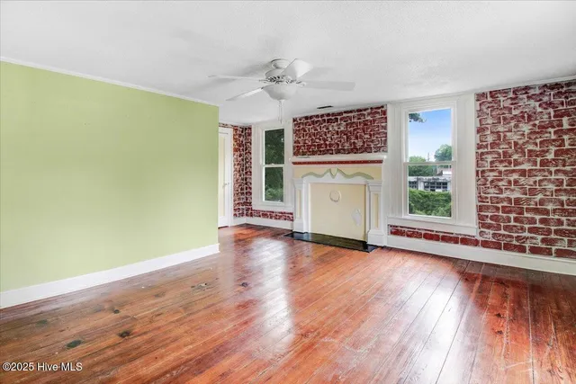 $170,000 | 105 West Wayne Street, Fremont, NC 27830