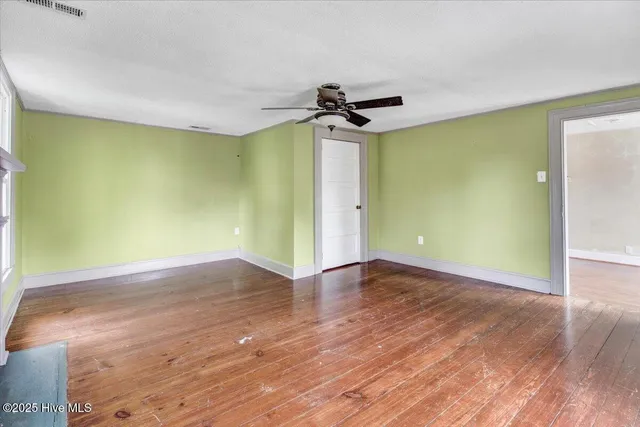 $170,000 | 105 West Wayne Street, Fremont, NC 27830