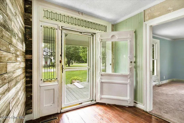 $170,000 | 105 West Wayne Street, Fremont, NC 27830