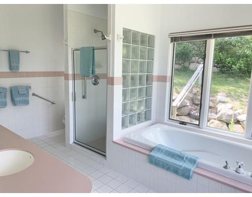 3 East Pasture Road Aquinnah, MA 02535 - Photo 21 of 33 Gallery Image 21