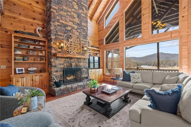 $2,295,000 | 5 Emerald Point, Blairsville, GA 30512