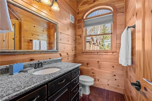 $2,295,000 | 5 Emerald Point, Blairsville, GA 30512