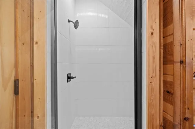 $2,295,000 | 5 Emerald Point, Blairsville, GA 30512