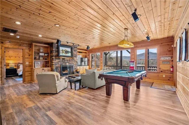 $2,295,000 | 5 Emerald Point, Blairsville, GA 30512