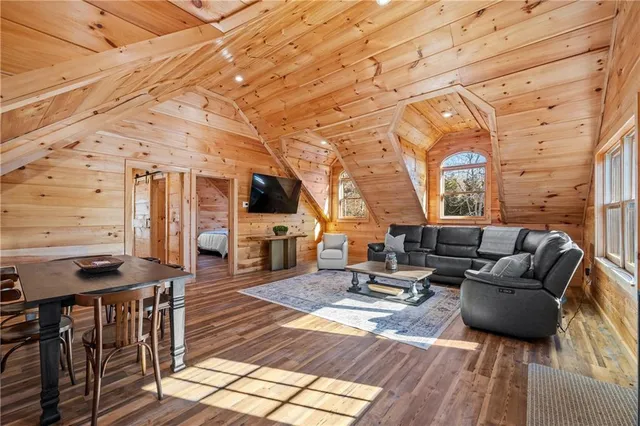 $2,295,000 | 5 Emerald Point, Blairsville, GA 30512