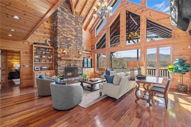 $2,295,000 | 5 Emerald Point, Blairsville, GA 30512