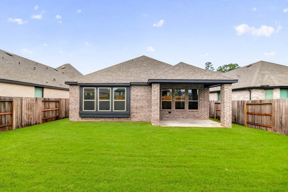 13051 Wandering Rdg Lane Conroe, TX 77302 - Photo 18 of 18 Backyard
