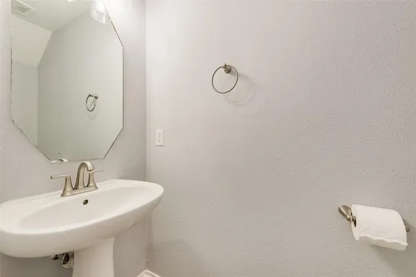$2,200 | 5538 Marina Drive, Garland, TX 75043