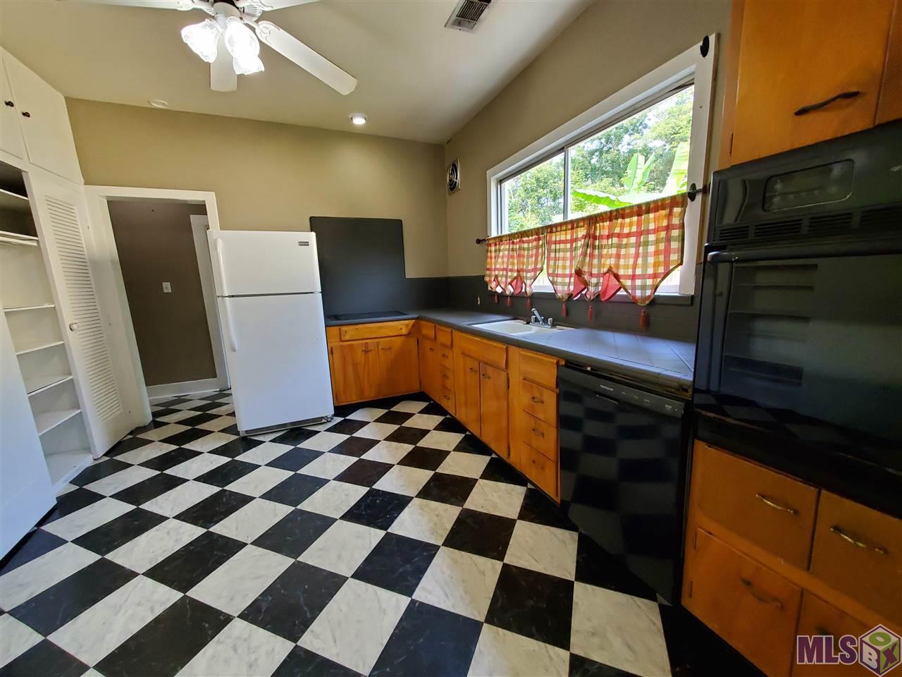 2044 Ovid Street Baton Rouge, LA 70808 - Photo 7 of 20