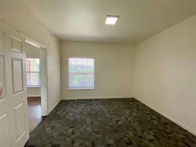 $395,911 | 2320 Gracy Farms Lane, Unit 1414, Austin, TX 78758