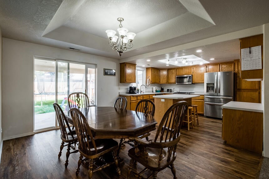 409 Montclair Way Eagle Point, OR 97524 - Photo 8 of 27 409 Montclair-9