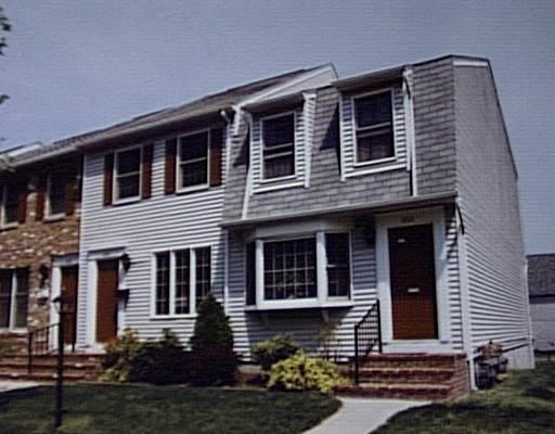 1206 Worcester Street, Unit 1206 Springfield, MA 01151 - Photo 1 of 1 a front view of a house