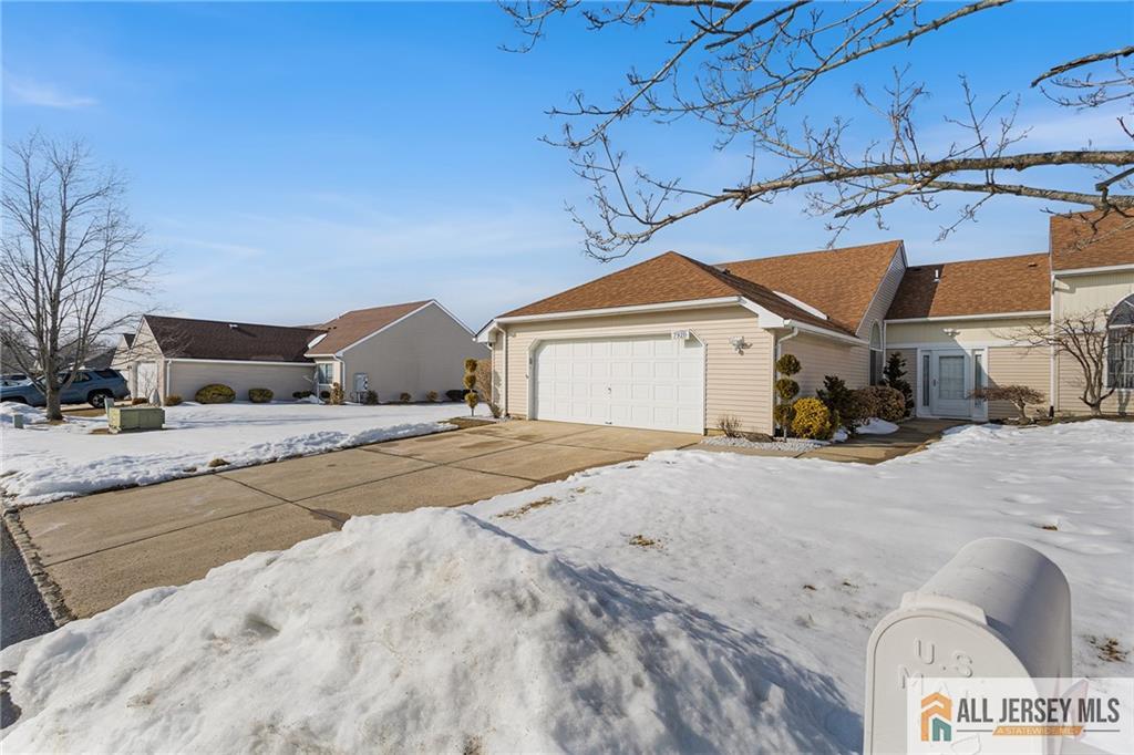 792 Pompton Road, Unit 792D Monroe Township, NJ 08831 - Photo 3 of 26 Gallery Image 3