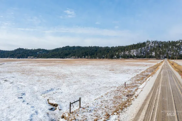 $649,900 | 163.21-ac Gray Lane, Cascade, ID 83611