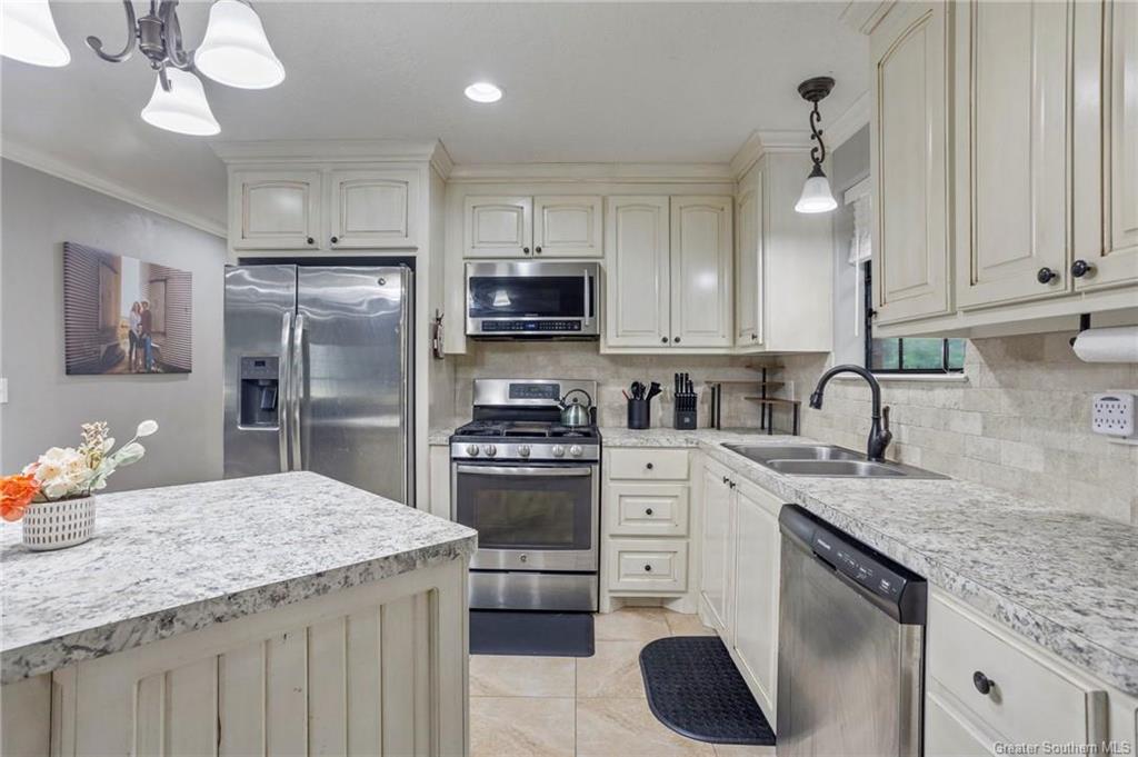 1165 Green Moore Road Starks, LA 70661 - Photo 7 of 18