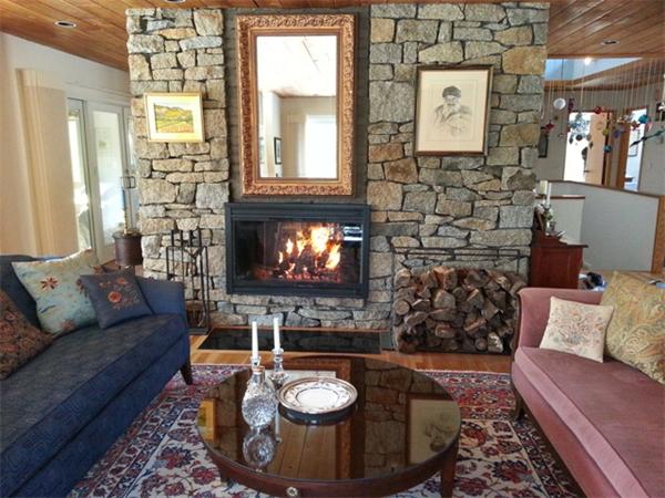 33 Newbury Road Ipswich, MA 01938 - Photo 2 of 30 Gallery Image 2